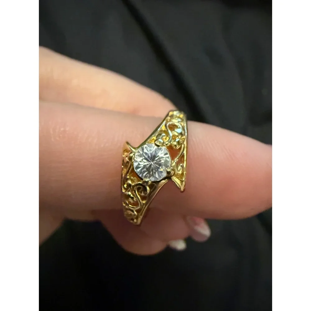 Gold Tone Filigree Bypass Ring Round Clear CZ Solitaire Vintage Style Size 6.25